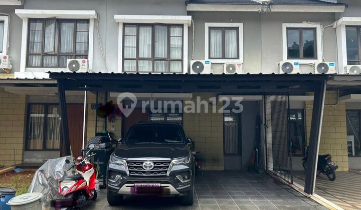 Disewakan Rumah Bagus dan Rapi di Vida Bekasi 1