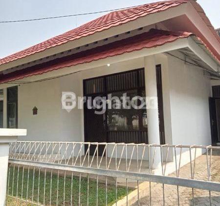 Disewama Rumah Luas 250 M² di Kemang Pratama Bekasi