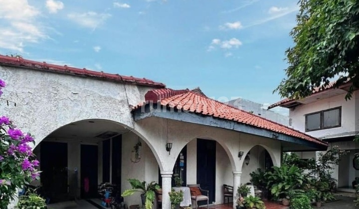 Huniaan Premium di Pusat Kota Jakarta- Salemba