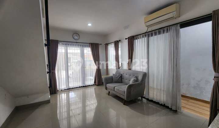 Rumah Full Furnished Siap Huni di Vida Bekasi