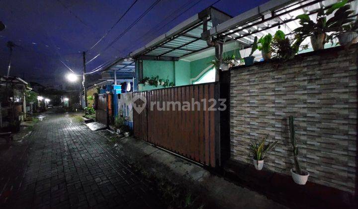 Rumah minimalis siap huni Griyasatria Mandalatama 4