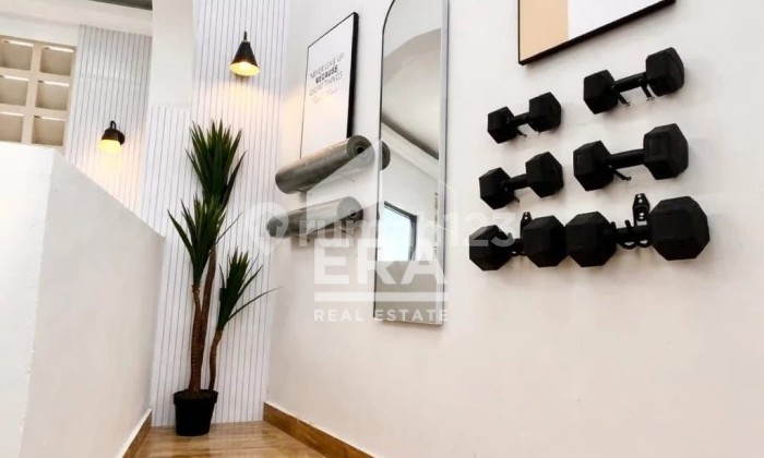 Sell Fast, Exclusive Boarding House in Tomang Full Occupancy, Hard Negotiation Until Deal 2