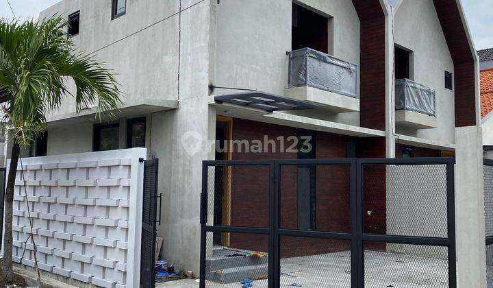 Rumah Baru 2 Lantai Perum Kutisari Surabaya Selatan 2