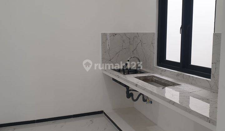 Rumah Baru 2 Lantai Gress Perum Rungkut Harapan Surabaya 2