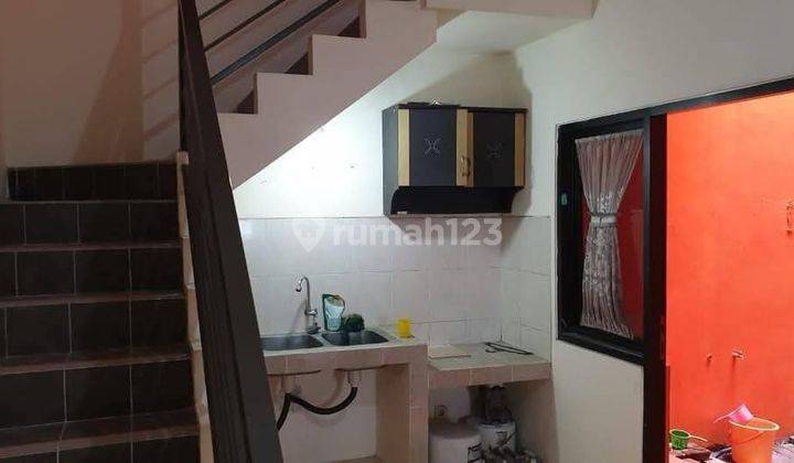 Rumah 2 Lantai Lokasi Jambangan Surabaya Selatan 2