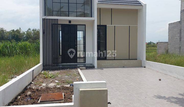 Rumah Baru Murah Perum Queen Park Residence Krian Sidoarjo 1