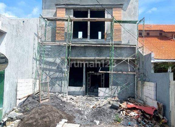 Rumah 2 Lantai Baru Gress Lokasi Medayu Rungkut Surabaya 1