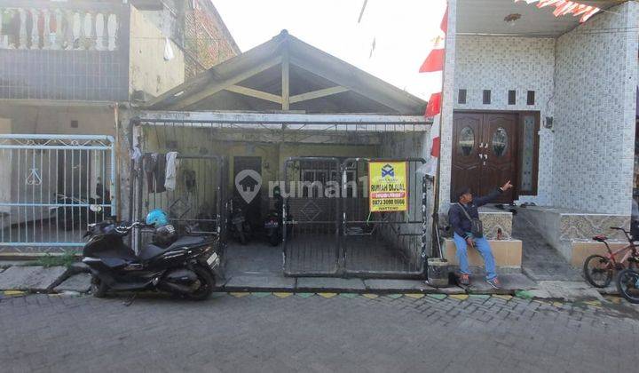 Rumah Hitung Tanah Jl Brigjend Katamso Waru Sidoarjo 1