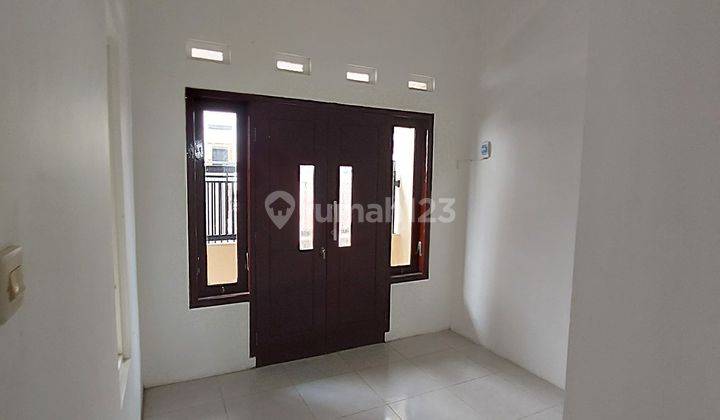 Rumah Siap Huni Lokasi Kemlaten Surabaya 2