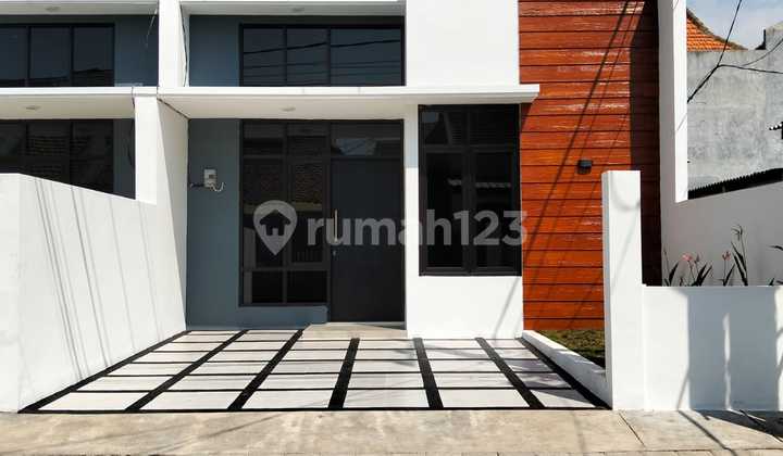 Rumah Baru Perum. Bluru Permai Sidoarjo Kota 1