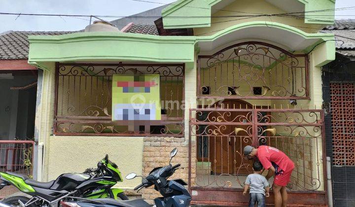 Rumah Kampung Wage Aloha, Taman Sidoarjo 1