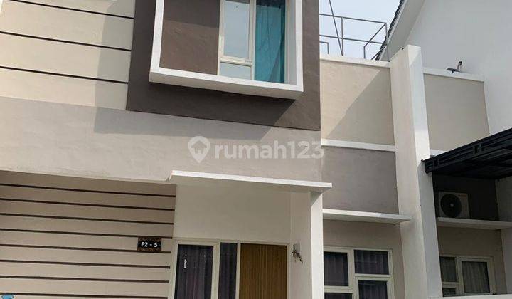 Rumah 2 Lantai Perum Taman Dhika Buduran Sidoarjo  1