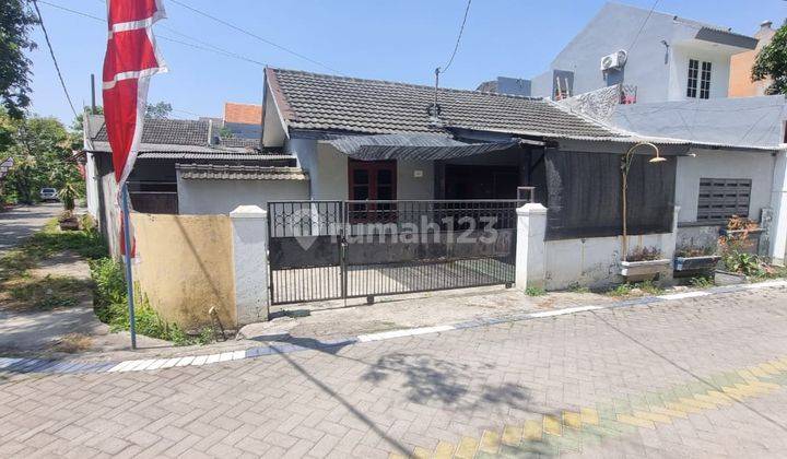 Rumah Hook Perum Taman Surya Agung Wage Taman Sidoarjo  1