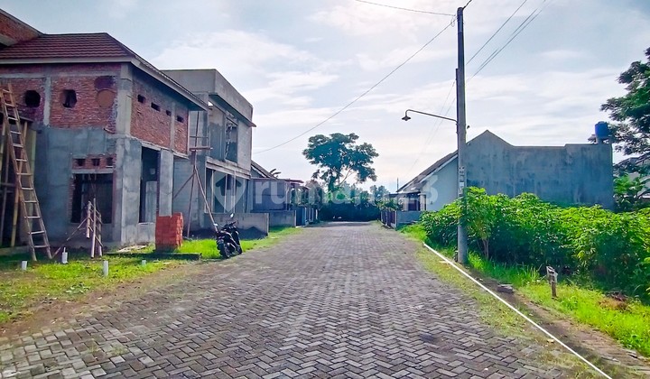Jual Tanah Istimewa Jalan Super Lebar Maguwoharjo