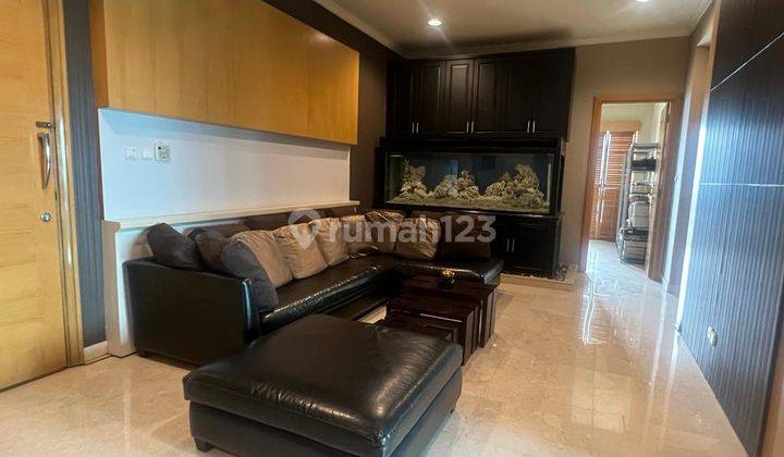 Disewakan Senayan Residence 4BR Uk 273 sqm Full Furnished Best Price At Jakarta Selatan.  1