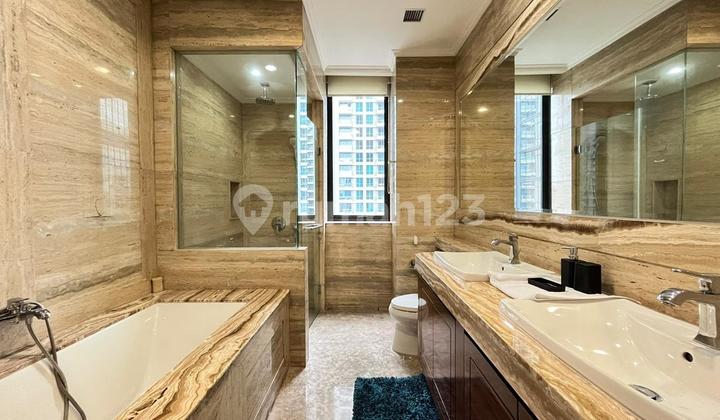 Dijual Apartment District 8 Full furnish 2BR uk 153m at SCBD Jakarta Selatan 2