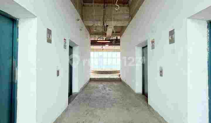 Setiabudi Penthouse for Sale, size 835m2, Elegant, South Jakarta 2