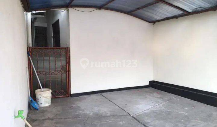 Disewakan Rumah Jagakarsa Lokasi Strategis 2