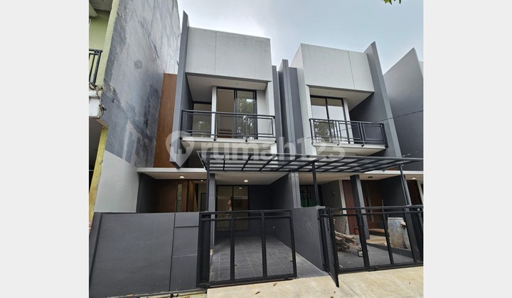 Di Jual Super Rugi Rumah Cantik Rapi di Medang Lestari Gading Serpong, Tangerang
