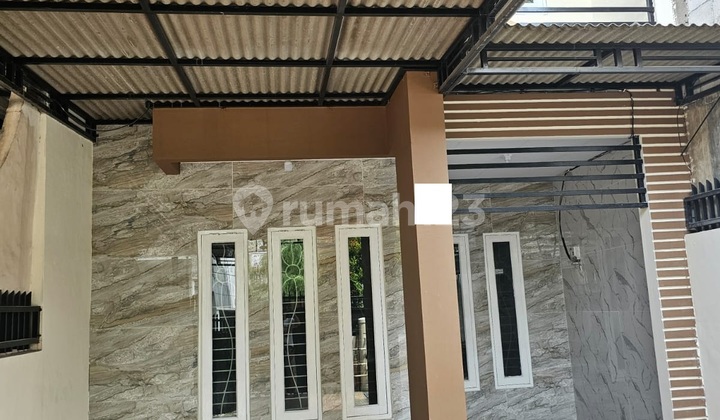Dijual Rumah 2 Lantai di Taman Royal 1, Tangerang