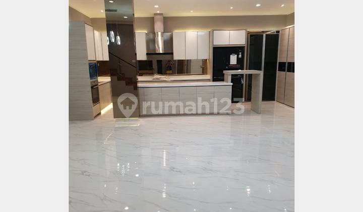 For Sale: House in the Menaggio Illago Paramount Cluster, Gading Serpong, Tangerang For Sale: House in the Menaggio Illago Paramount Cluster, Gading Serpong, Tangerang
