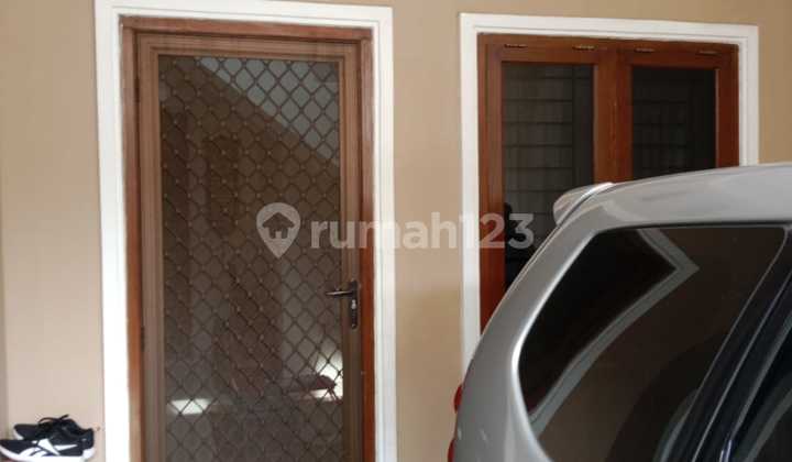 Dijual Rumah 2 Lantai Perum 3 Karawaci Cibodas, Tangerang 2