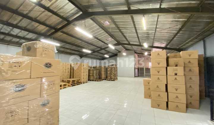 Disewakan Gudang Taman Tekno 2 Lantai di BSD, Tangerang Selatan Disewakan Gudang Taman Tekno 2 Lantai di BSD, Tangerang Selatan