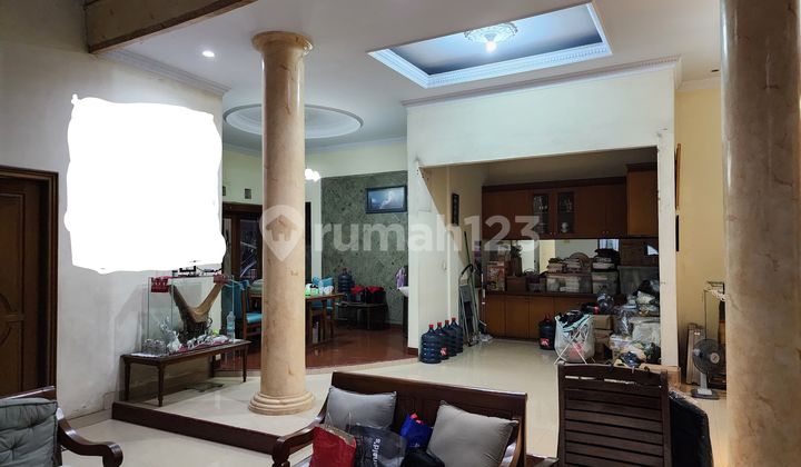 Rumah 2,5 Lantai Semi Furnished  di Sutera Gardenia Alam Sutera, Tangerang Selatan 2