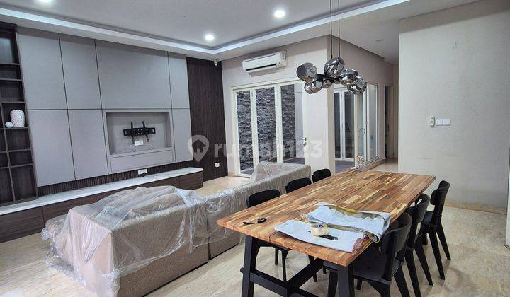 Di Jual Rumah di Cluster Mozart By Summarecon Serpong Tangerang 2