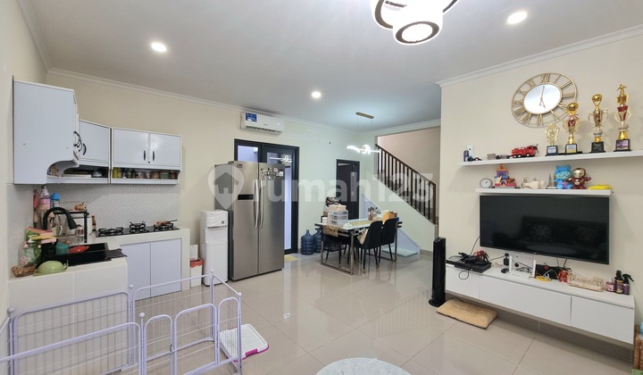 2-Story House in Baroni Symphonia Cluster, Gading Serpong, Tangerang