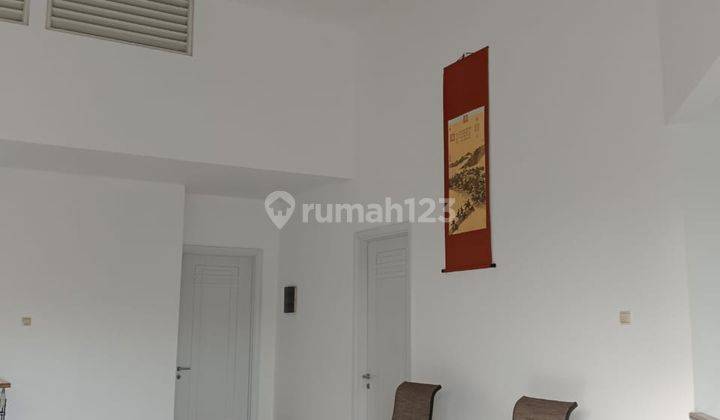 Dijual Rumah Bagus 2.5 Lantai di Telaga Golf Bsd, Tangerang Selatan 2