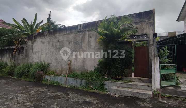 House in Griya Mahkota Housing, Nogotirto, Gamping, Sleman. 2