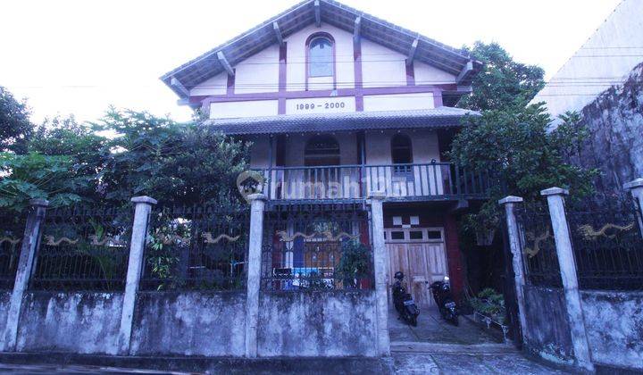 Rumah Classic Dengan Kayu Jati Di Margomulyo, Seyegan, Sleman. 1