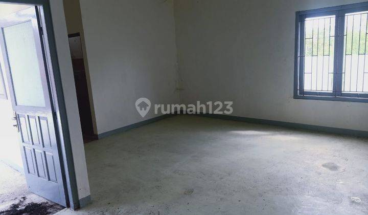 Bangunan Komersial 2 Lantai, Cangakan, Kalitrito, Berbah, Sleman 18
