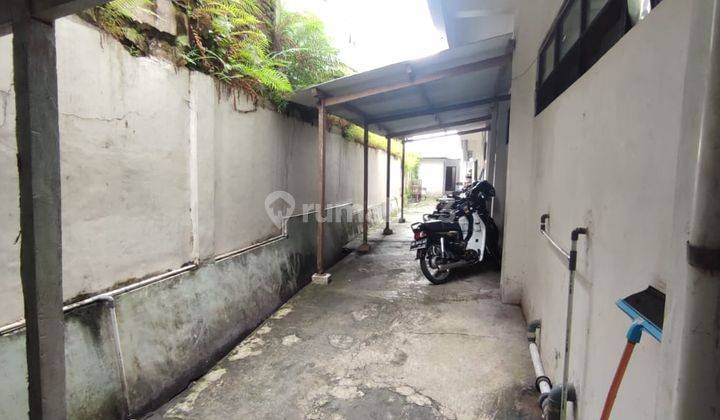 Gedung Sekolah Di Pusat Kota Jogja 8