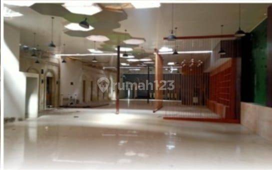 Bangunan Komersil Cocok Untuk Showroom Mobil, Mlati, Sleman 1