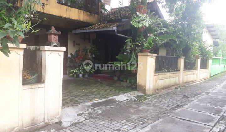 Rumah Dekat Kampus Ugm, Pogung Kidul, Sinduadi, Mlati, Sleman 1