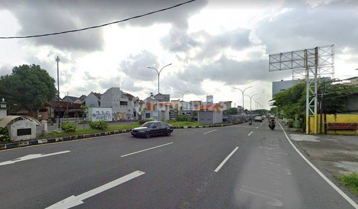 Ruko 3 Lantai Di Ring Road Utara, Depok, Sleman 2