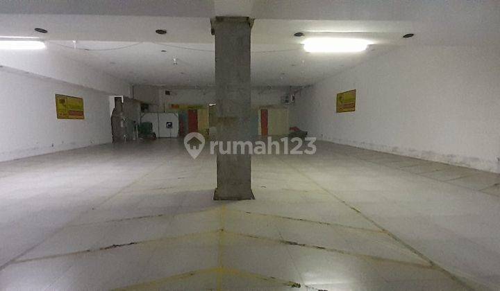 Bangunan Komersil Cocok Untuk Show Room, Mlati, Sleman 2