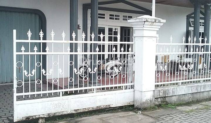 Rumah Luas Dekat Kampus Ugm, Pogung Baru, Sinduadi, Mlati, Sleman 2