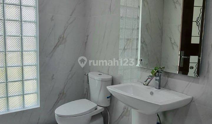 Rumah Full Furnished Di Villa Aster, Banyumanik, Semarang 2