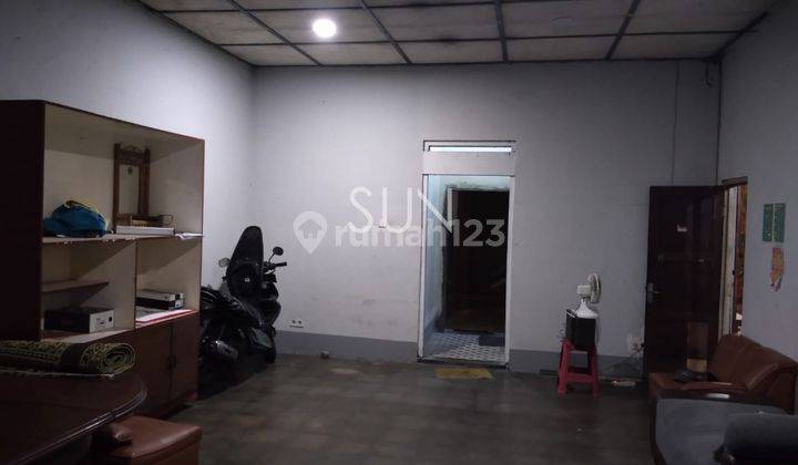 Disewa Ruko Lokasi Strategis Depan Jalan Harga Rendah 1