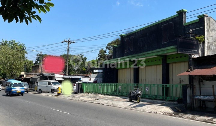 DIJUAL RUKO LUAS DEKAT ARMADA TOWN SQUARE MALL, MERTOYUDAN, MAGELANG, JAWA TENGAH
