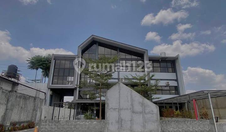 Ruang Usaha Lingkungan Kampus Ugm, Sinduadi, Mlati, Sleman, Jogja
