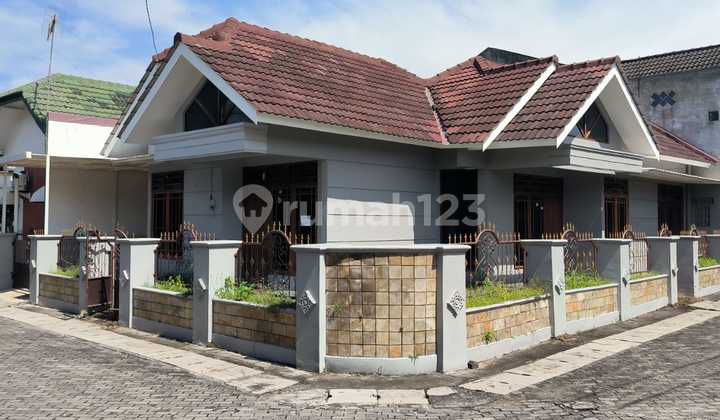 Rumah Luas Dalam Perumahan di Juwangen, Purwomartani, Kalasan, Sleman, Jogja Rumah Luas Dalam Perumahan di Juwangen, Purwomartani, Kalasan, Sleman, Jogja