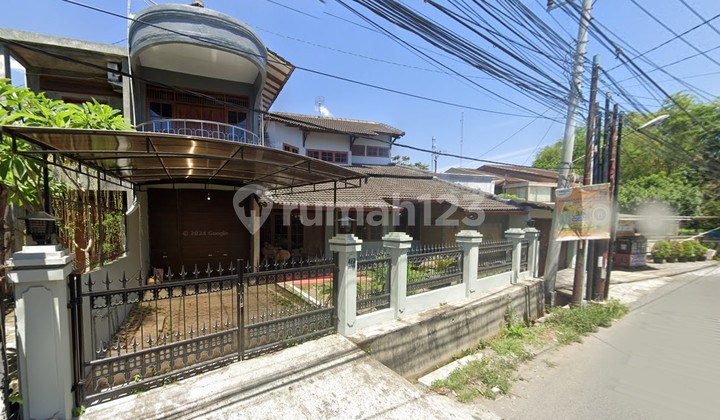 DIJUAL RUMAH LUAS DEKAT KAMPUS UGM, SINDUADI, MLATI, SLEMAN
