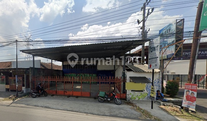 FOR RENT WAREHOUSE AND OFFICE ON JL PARANGTRITIS, BANGUNHARJO, SEWON, BANTUL