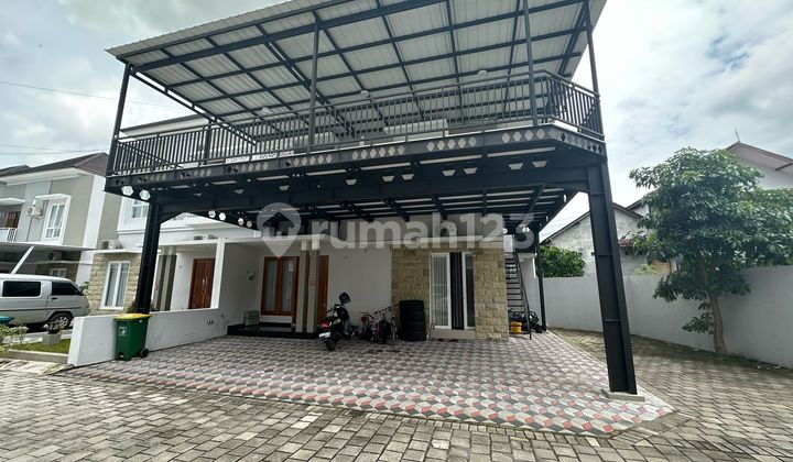 RUMAH DI PERUMAHAN COKRO KONTENG, SIDOARUM, GODEAN, SLEMAN, JOGJA