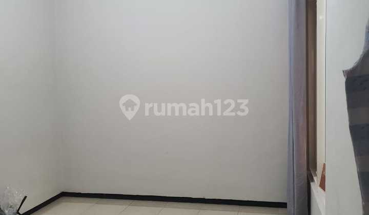 FOR SALE HOUSE IN PERMATA JINGGA HOUSING ESTATE, TUNGGULWULUNG, LOWOKWARU, MALANG, EAST JAVA, INDONESIA 2