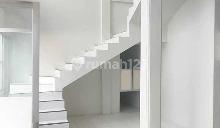 FOR SALE OR LEASE WAREHOUSE ON EAST RING ROAD, MAGUWOHARJO, DEPOK, SLEMAN FOR SALE OR LEASE WAREHOUSE ON EAST RING ROAD, MAGUWOHARJO, DEPOK, SLEMAN